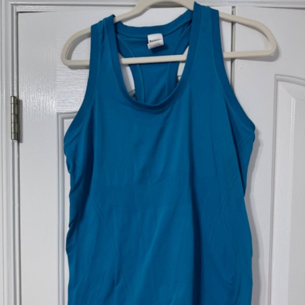 Athleta Momentum Racerback Tank